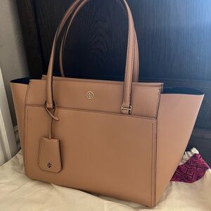 Tory Burch Parker Tote Cardamom/tan